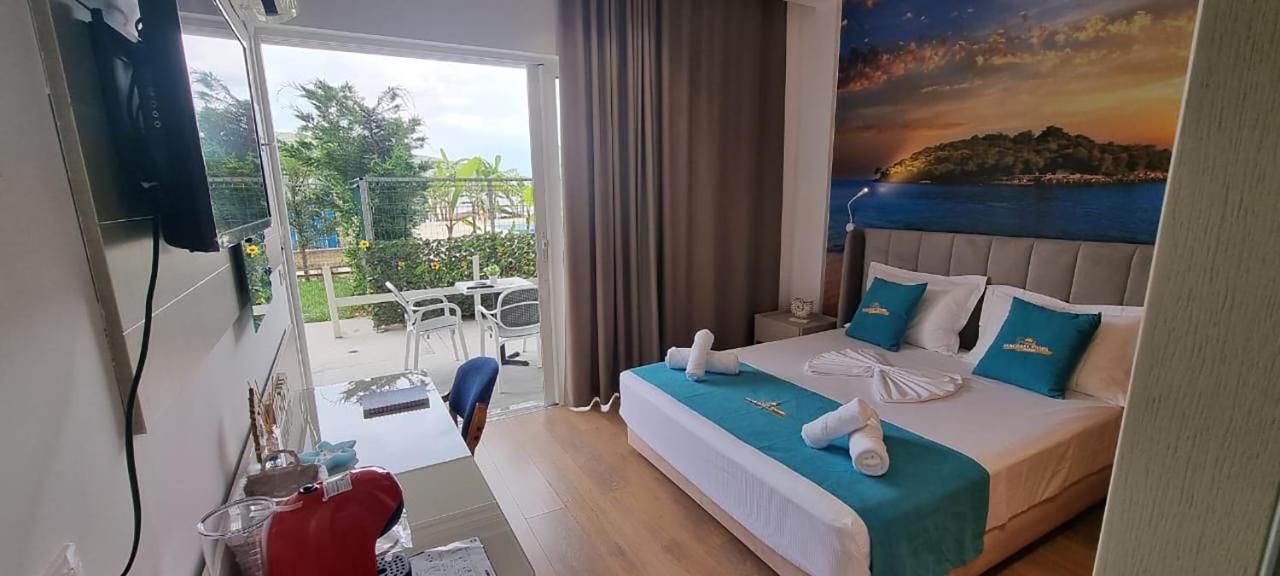 Suncoast Rooms Port Side Sarandë Exteriör bild